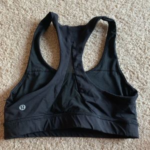 lululemon sports bra
